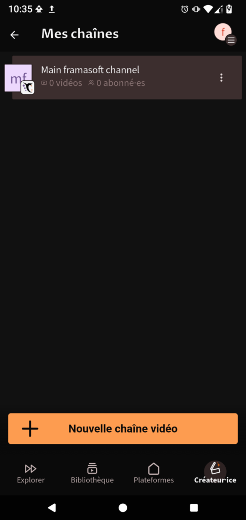 Capture d'écran de la page "Mes Chaînes". En haut, la chaîne "Main framasoft channel", indiquant "0 vidéos, 0 abonnées". Un menu est disponible sur la droite pour agir sur cette chaîne. En bas, un bouton "Nouvelle chaîne vidéo".
