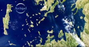 Vue satellite de l’archipel de la mer Égée, avec le logo de la conférence Archipel en haut à gauche